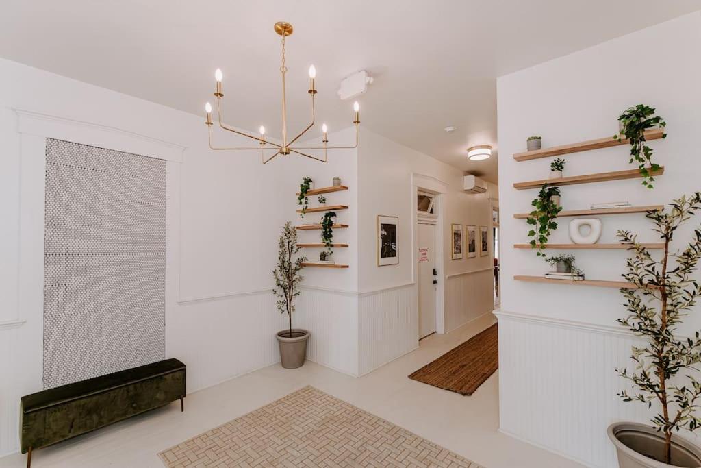 East Main Lofts - Farmhouse 204 Madison Esterno foto